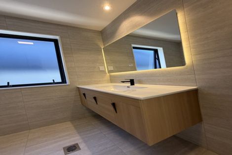 Photo of property in 40b Centorian Drive, Windsor Park, Auckland, 0632