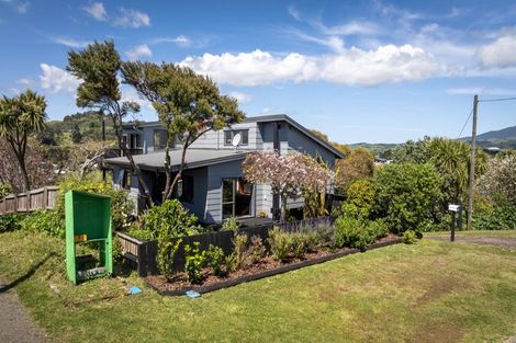 Photo of property in 1 Bay View Road, Raglan, 3225