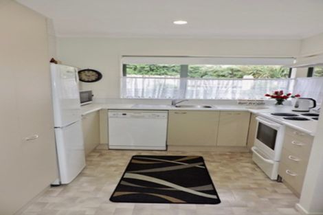 Photo of property in Redwood Village, 4/42 Main Road, Tawa, Wellington, 5028