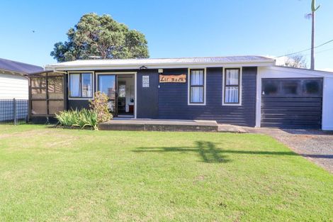 Photo of property in 10 Tatahi Street, Te Puru, Thames, 3575