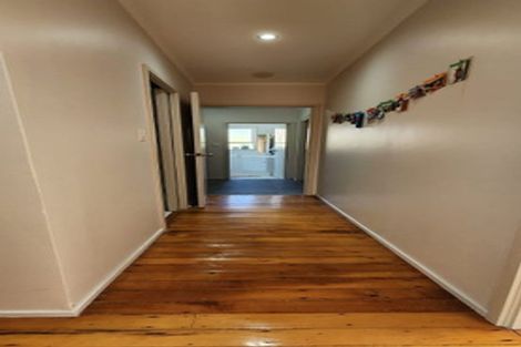 Photo of property in 29 Stott Avenue, Birkdale, Auckland, 0626