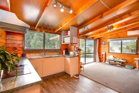 Photo of property in 23b Charles Road, Hannahs Bay, Rotorua, 3010