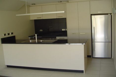 Photo of property in 105 Austin Street, Mount Victoria, Wellington, 6011