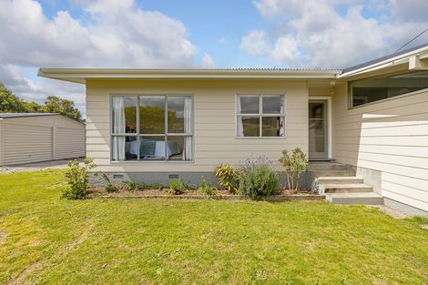 Photo of property in 73 Brandon Street, Featherston, 5710