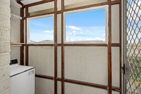 Photo of property in 1/18 Leonie Place, Aranui, Christchurch, 8061