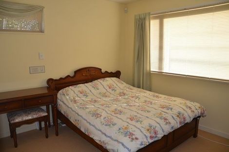 Photo of property in 32 Otara Street, Ilam, Christchurch, 8053