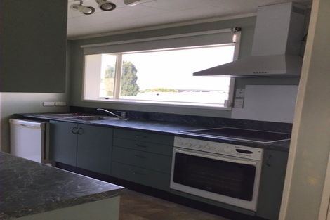 Photo of property in 2 Pitman Place, Waimate, 7924