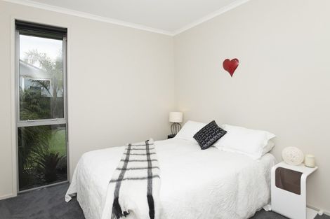 Photo of property in 8 Hamilton Drive, Wainui, Gisborne, 4010