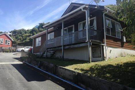 Photo of property in 23a Wye Street, Island Bay, Wellington, 6023