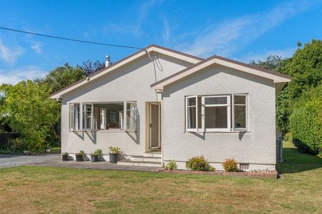 Photo of property in 70 Park Road, Carterton, 5713