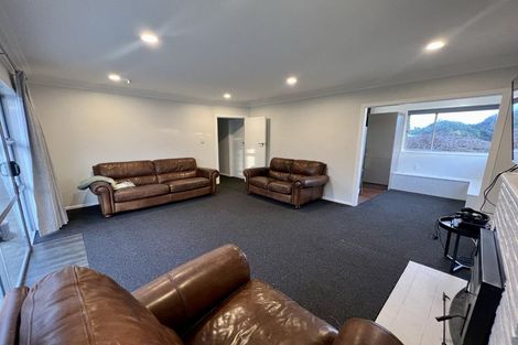 Photo of property in 33 John Street, Otatara, Invercargill, 9879