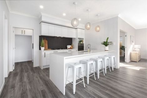 Photo of property in 9 Breakwater Way, Whitby, Porirua, 5024