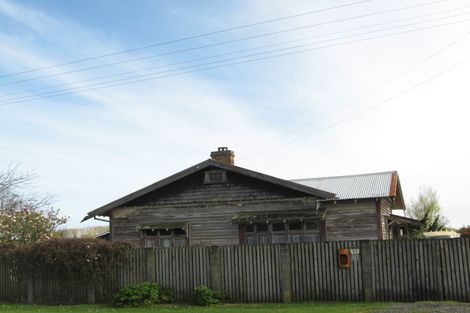 Photo of property in 22 Pratt Street, Waitara, 4320