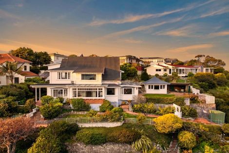Photo of property in 22a Coleman Terrace, Hospital Hill, Napier, 4110