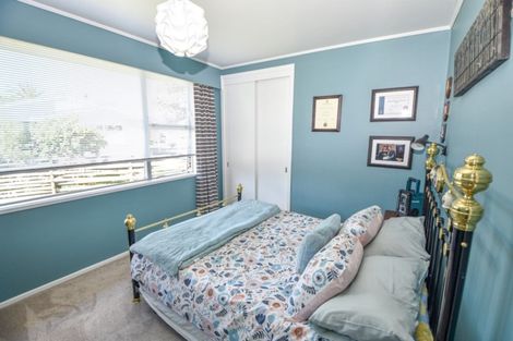 Photo of property in 2 Rahiwi Place, Lansdowne, Masterton, 5810