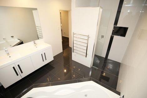 Photo of property in 73 Mataroa Crescent, Flagstaff, Hamilton, 3210