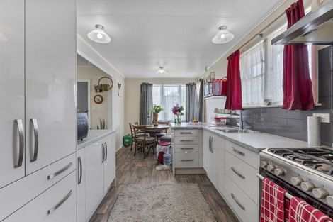 Photo of property in 53 Mitchell Street, Aramoho, Whanganui, 4500