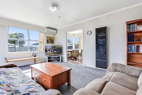 Photo of property in 5 Prior Place, Nawton, Hamilton, 3200