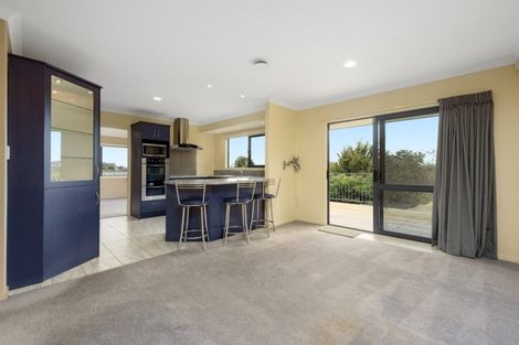 Photo of property in 73 Norm Freeman Drive, Te Puke, 3119