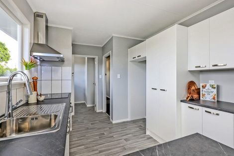 Photo of property in 24 Deal Crescent, Flaxmere, Hastings, 4120