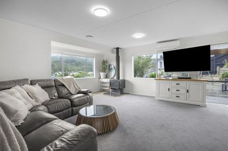 Photo of property in 11 Matariki Grove, Wainuiomata, Lower Hutt, 5014