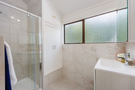 Photo of property in 1/12 Shanaway Rise, Hillcrest, Auckland, 0627