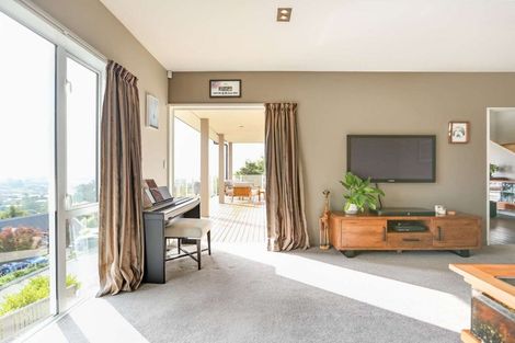 Photo of property in 11 Lucknow Place, Cashmere, Christchurch, 8022