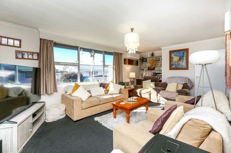 Photo of property in 16 Walsh Road, Westown, New Plymouth, 4310