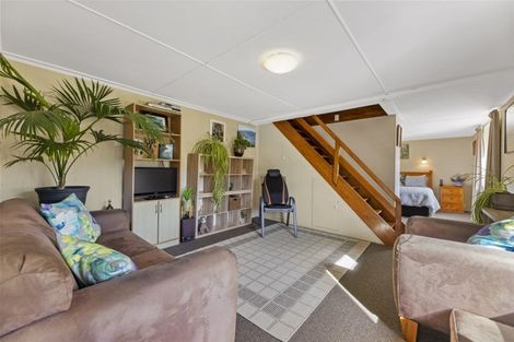 Photo of property in 487 Kaikorai Valley Road, Bradford, Dunedin, 9011