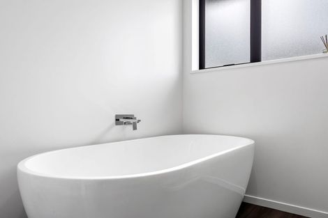 Photo of property in 3 Crossley Avenue, Woodend, 7610