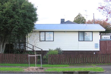Photo of property in 6a Churchill Avenue, Manurewa, Auckland, 2102