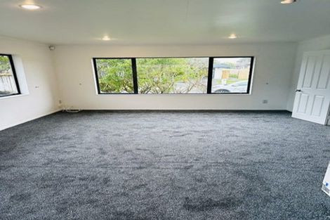Photo of property in 5 Attymon Lane, East Tamaki, Auckland, 2016