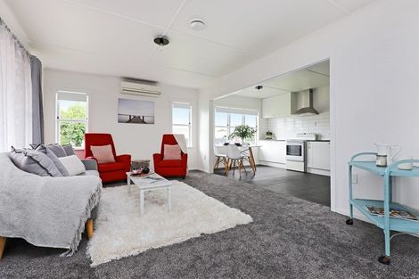 Photo of property in 75 Dover Road, Flaxmere, Hastings, 4120