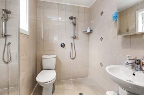 Photo of property in 46 Forest Lake Road, Forest Lake, Hamilton, 3200