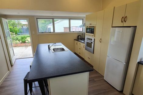 Photo of property in 18 Parsonage Road, Waimate, 7924