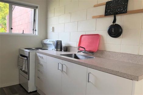 Photo of property in 1 Kenton Lane, Mangere, Auckland, 2022