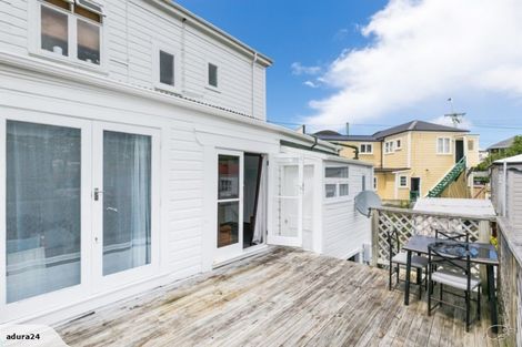 Photo of property in 212 Rintoul Street, Berhampore, Wellington, 6023