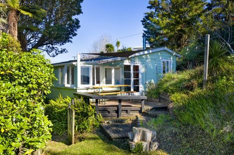 Photo of property in 34 Government Road, Raglan, 3225