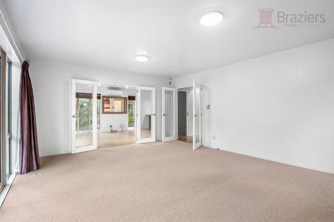 Photo of property in 29 Straven Road, Riccarton, Christchurch, 8011