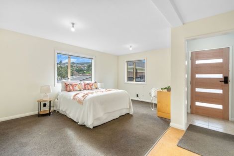 Photo of property in 99 Kaikorai Valley Road, Glenross, Dunedin, 9011