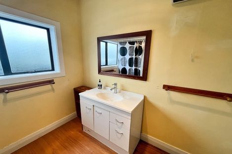 Photo of property in 1/34 Whitmore Street, Edgeware, Christchurch, 8013