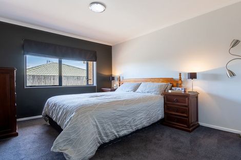 Photo of property in 14 Barrett Drive, Waikanae Beach, Waikanae, 5036