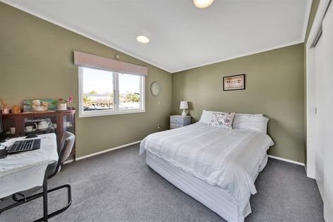 Photo of property in 34 Hunter Street, Hawera, 4610