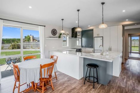 Photo of property in 5 Fantail Avenue, Amberley, 7410