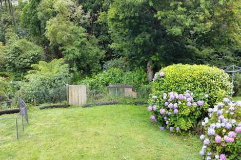 Photo of property in 65 Delhi Crescent, Khandallah, Wellington, 6035