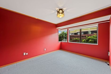 Photo of property in 16b Ngamotu Place, Mount Maunganui, 3116