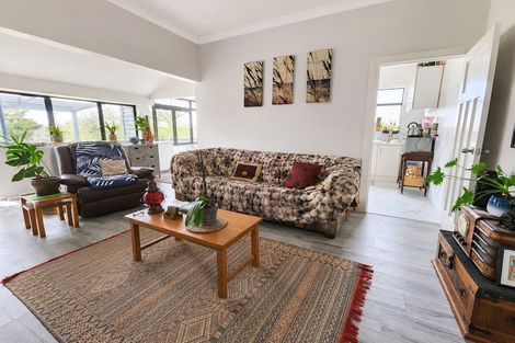 Photo of property in 43 The Pines Road, Paparoa, 0571