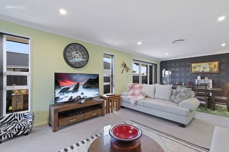 Photo of property in 14 Deans Place, Amberley, 7410