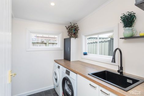 Photo of property in 65 Wakefield Street, Alicetown, Lower Hutt, 5010