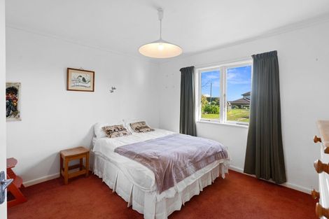 Photo of property in 79 Tiri Road, Tindalls Beach, Whangaparaoa, 0930